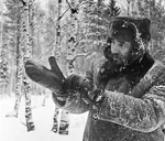 1963 fidel_castro gloves meta:monochrome picture snow ushanka winter // 700x597 // 129KB