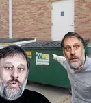 ideology point pure_ideology slavoj_zizek trash trash_can // 1360x1532 // 332KB