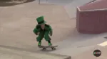 begorrah gold hat hibernian_conspiracy leprechaun meta:animated meta:gif skateboard // 640x360 // 4.8MB