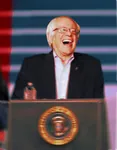 2016 bernie_sanders blur election glasses laugh reaction_image social_democracy united_states // 467x599 // 208KB