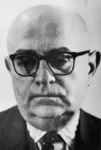 cultural_marxism frankfurt_school glasses meta:monochrome meta:photo reaction_image sad theodor_adorno // 537x800 // 106KB