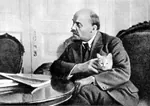 cat meta:lowres meta:monochrome meta:photo soviet_union vladimir_lenin // 500x354 // 42KB