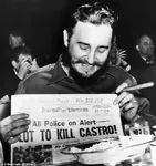 assassination castro cia cuba fidel_castro glowie imperialism latin_america meta:monochrome meta:photo newspaper united_states // 634x674 // 96KB