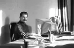 computer joseph_stalin reaction_image smile soviet_union // 1031x675 // 624KB