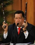 bolivarianism gun handgun hugo_chavez latin_america meta:photo reaction_image venezuela weapon // 496x644 // 34KB