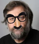 glasses groucho_marx mask meta:lowres slavoj_zizek // 240x268 // 109KB