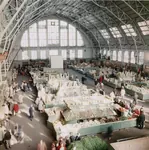 food fruit grocery hall market meta:photo soviet_union store // 597x600 // 98KB